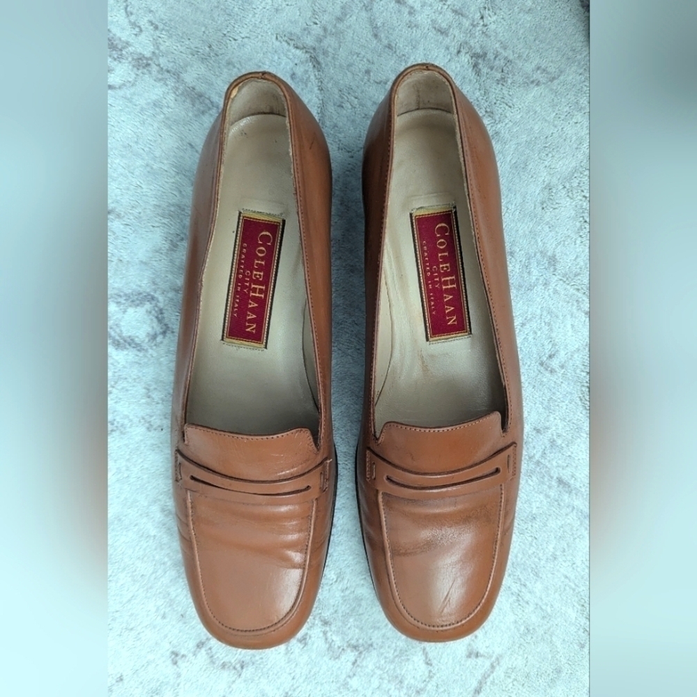 Cole Haan Woman's Loafers shoes Size 6.5B
